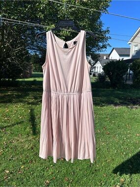 2015 Mossimo pleated blush pink dress